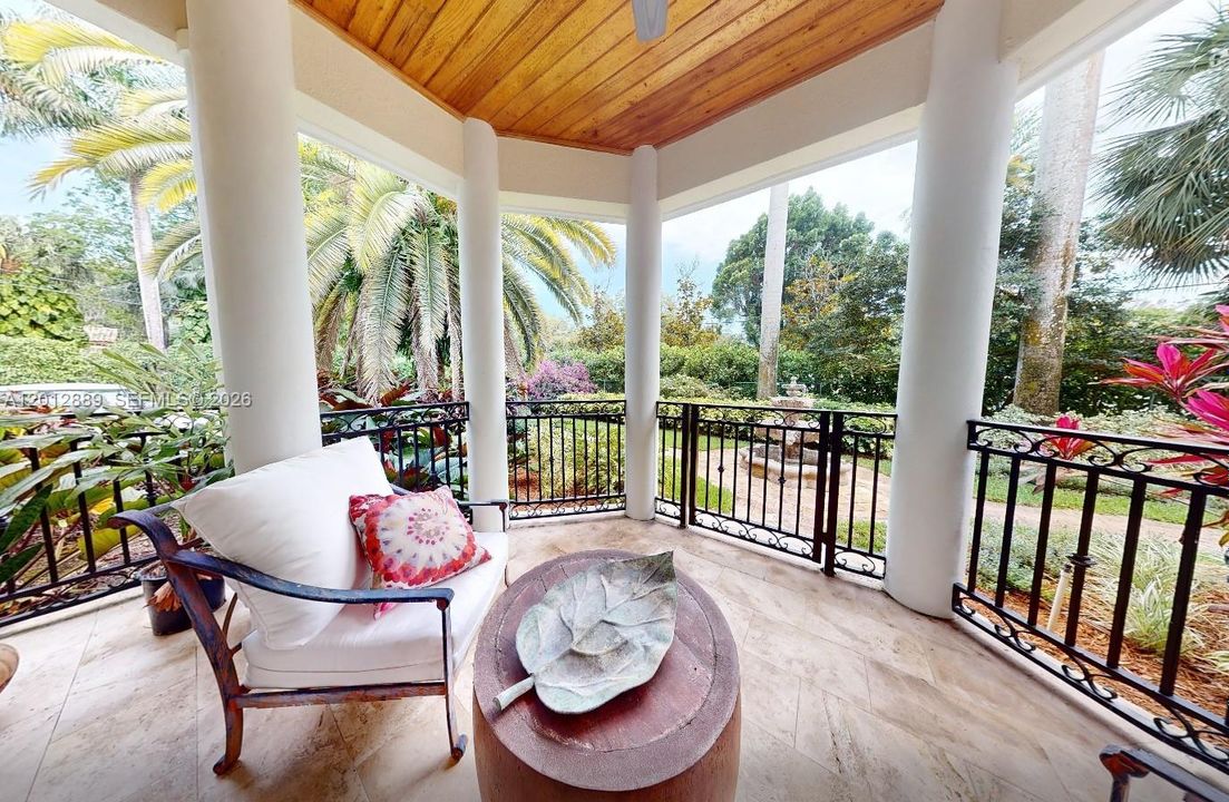 For Sale: $4,999,000 (6 beds, 5 baths, 4873 Square Feet)