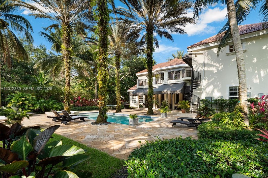 For Sale: $4,999,000 (6 beds, 5 baths, 4873 Square Feet)