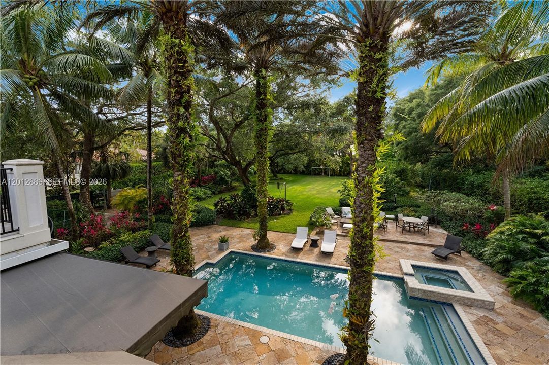For Sale: $4,999,000 (6 beds, 5 baths, 4873 Square Feet)