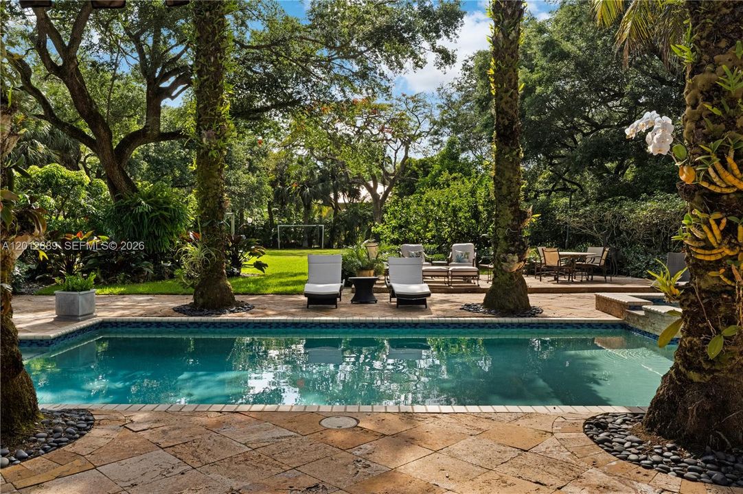 For Sale: $4,999,000 (6 beds, 5 baths, 4873 Square Feet)