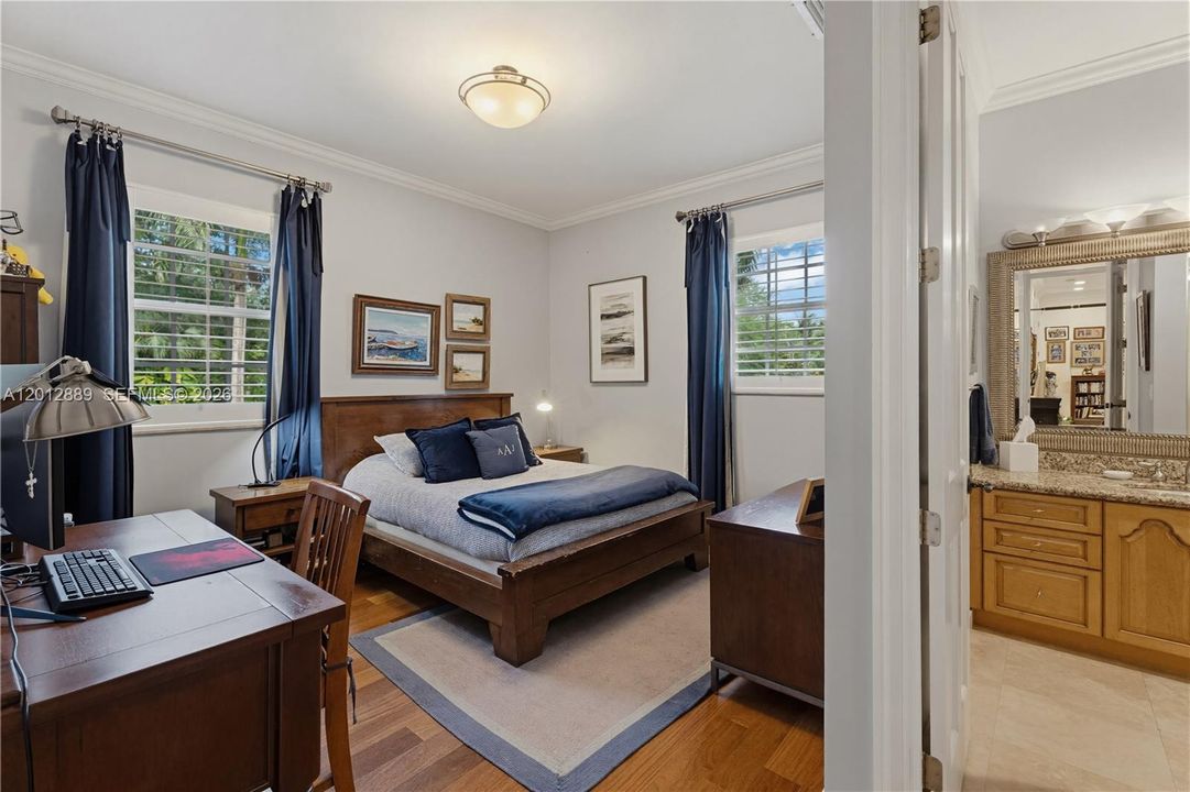 For Sale: $4,999,000 (6 beds, 5 baths, 4873 Square Feet)