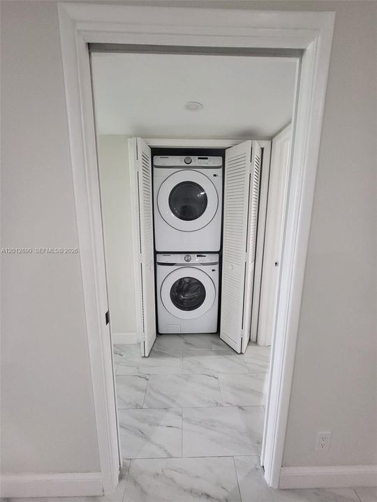 For Rent: $2,800 (3 beds, 2 baths, 1500 Square Feet)
