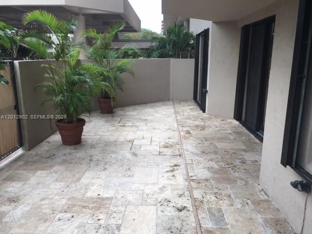 Activo con contrato: $6,000 (2 camas, 2 baños, 1532 Pies cuadrados)