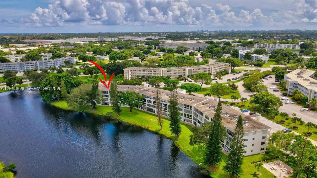 На продажу: $129,900 (1 спален, 1 ванн, 700 Квадратных фут)