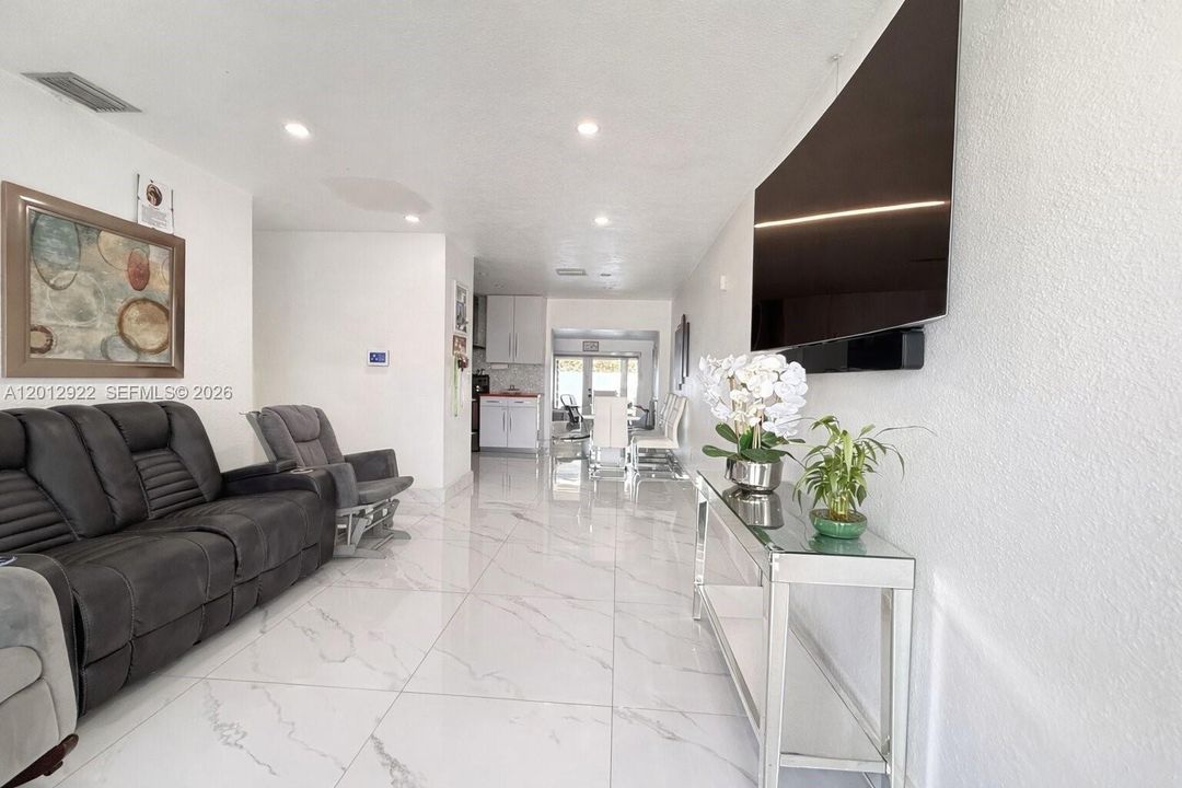 Active With Contract: $3,500 (4 beds, 3 baths, 1608 Square Feet)