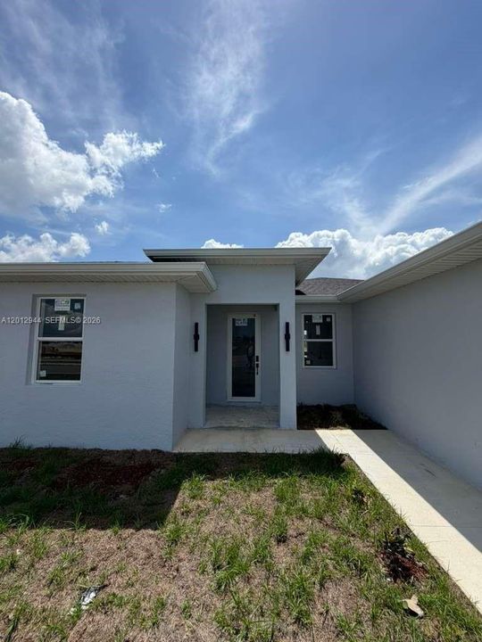 En Venta: $360,000 (3 camas, 2 baños, 1750 Pies cuadrados)