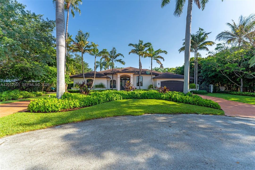 На продажу: $1,575,000 (4 спален, 3 ванн, 3129 Квадратных фут)