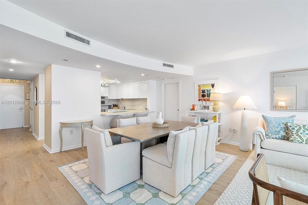 For Sale: $1,670,000 (2 beds, 2 baths, 1614 Square Feet)