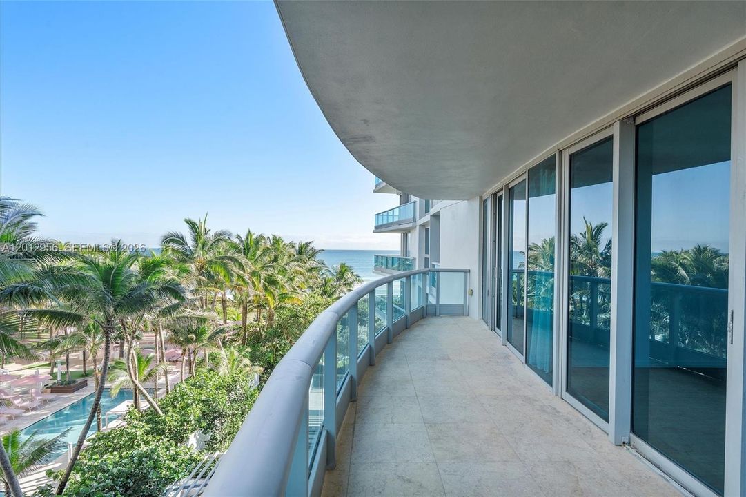 For Sale: $1,670,000 (2 beds, 2 baths, 1614 Square Feet)