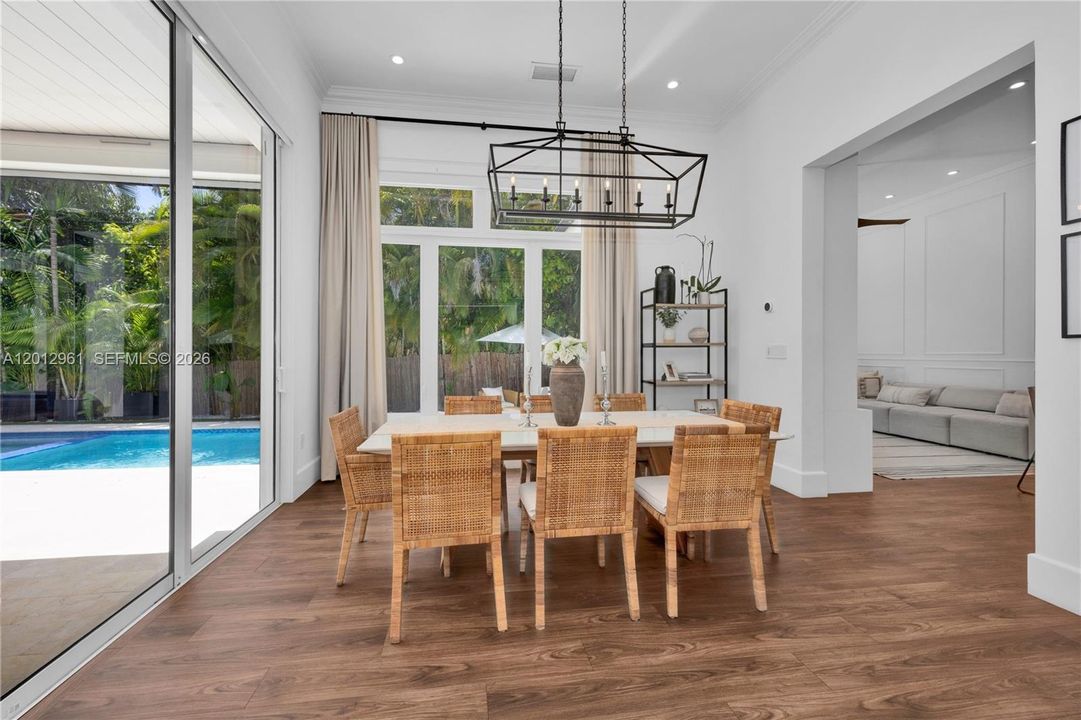 В аренду: $18,000 (4 спален, 3 ванн, 2801 Квадратных фут)