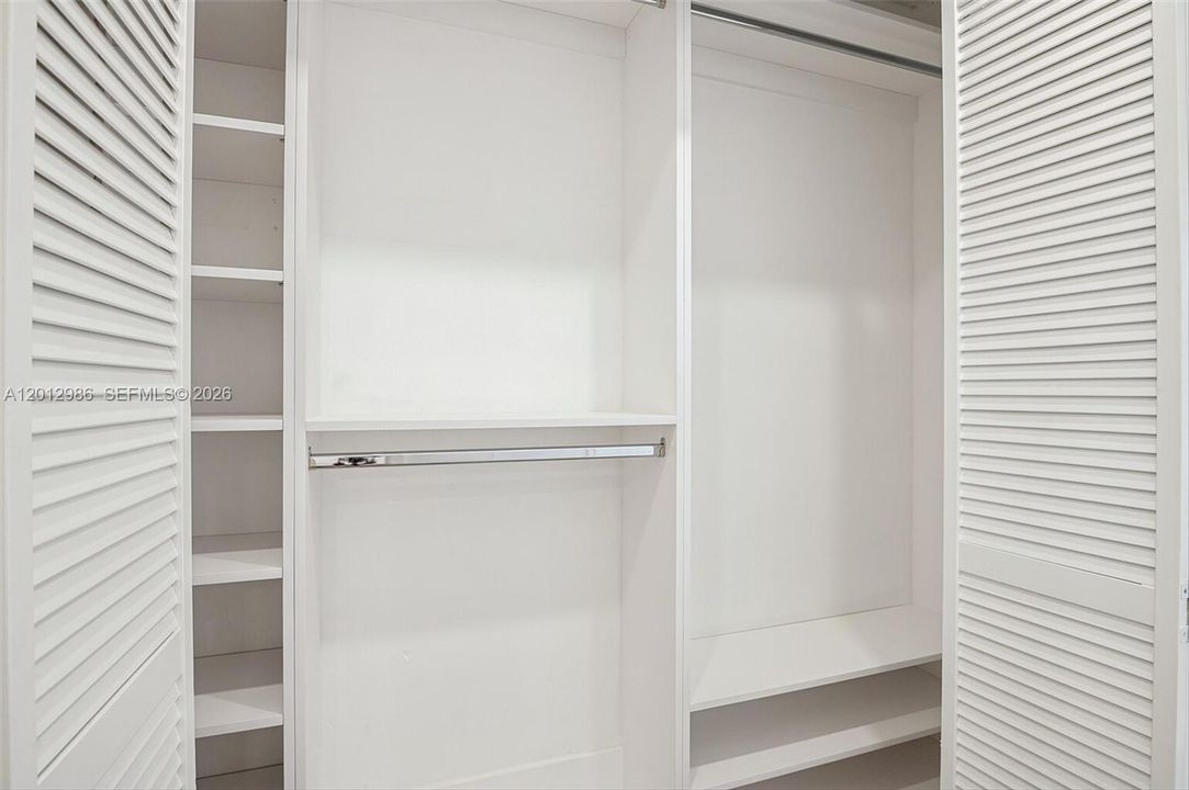 Activo con contrato: $2,050 (1 camas, 1 baños, 809 Pies cuadrados)