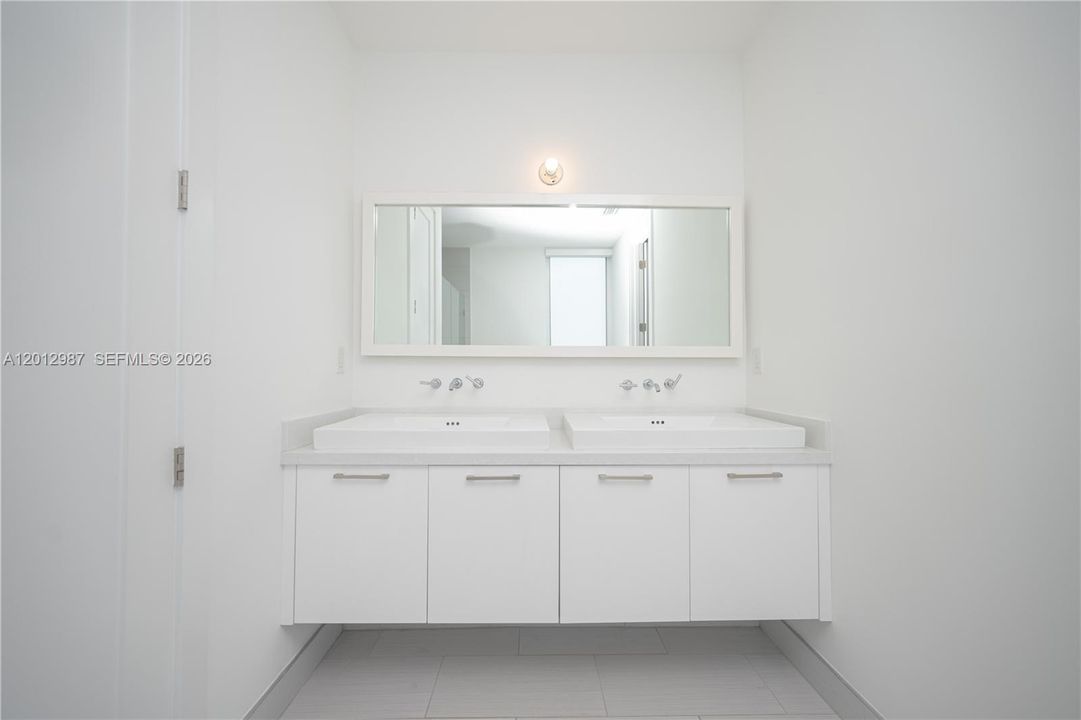 For Sale: $847,900 (4 beds, 3 baths, 2335 Square Feet)