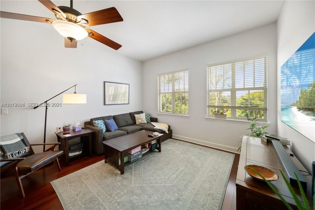 For Rent: $4,500 (2 beds, 2 baths, 1262 Square Feet)