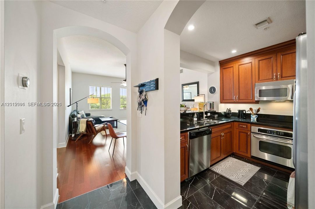 For Rent: $4,500 (2 beds, 2 baths, 1262 Square Feet)