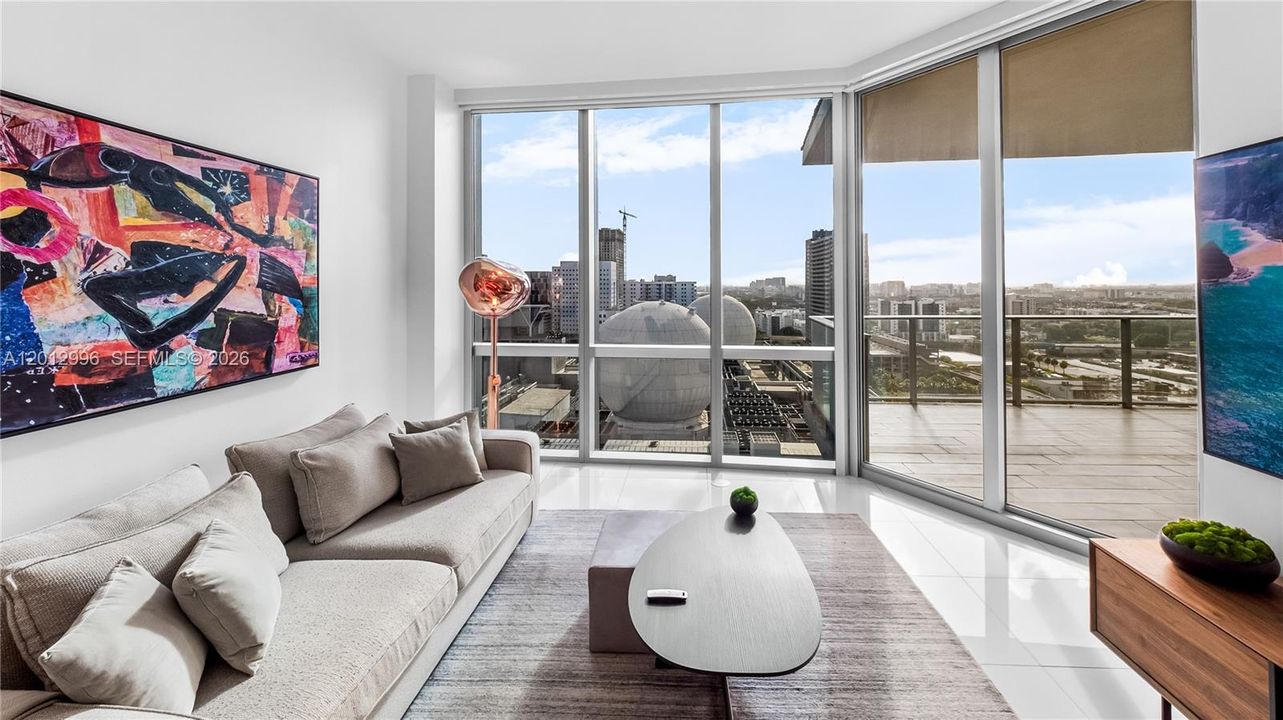 En Venta: $675,000 (1 camas, 2 baños, 1173 Pies cuadrados)