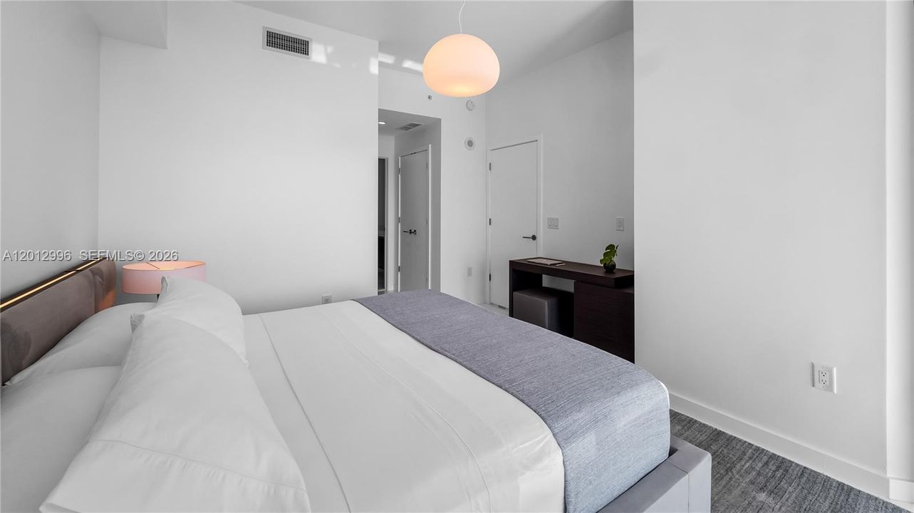 En Venta: $675,000 (1 camas, 2 baños, 1173 Pies cuadrados)