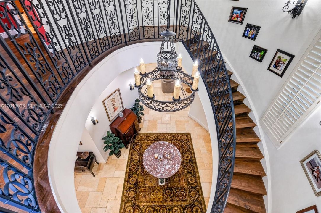 For Sale: $4,395,000 (6 beds, 4 baths, 4334 Square Feet)