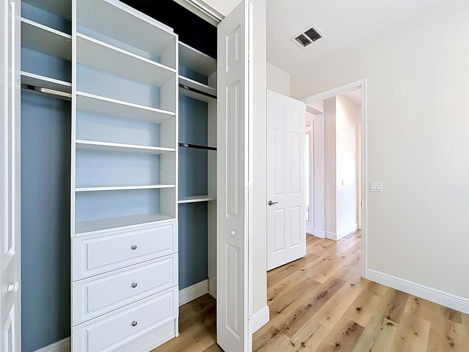 Bedroom 3 Closet