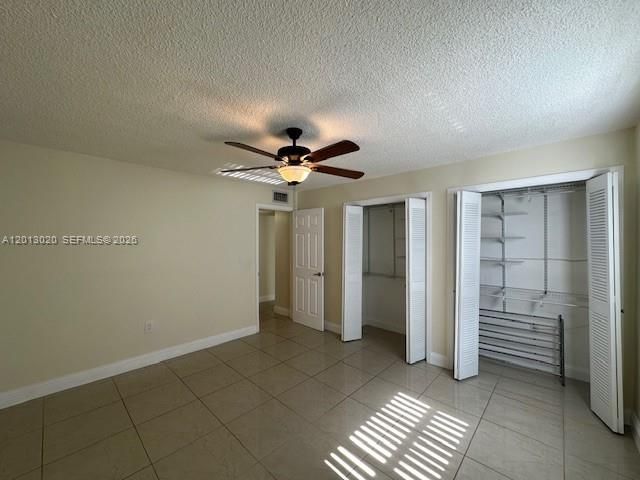 For Sale: $215,000 (2 beds, 1 baths, 805 Square Feet)