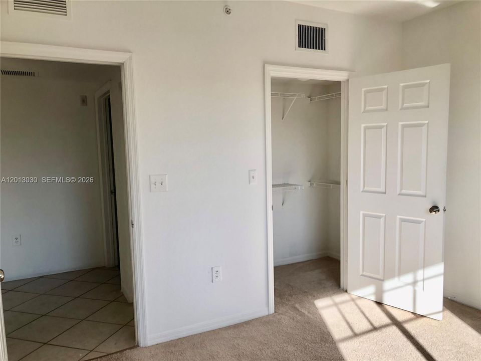 В аренду: $2,500 (3 спален, 2 ванн, 1381 Квадратных фут)