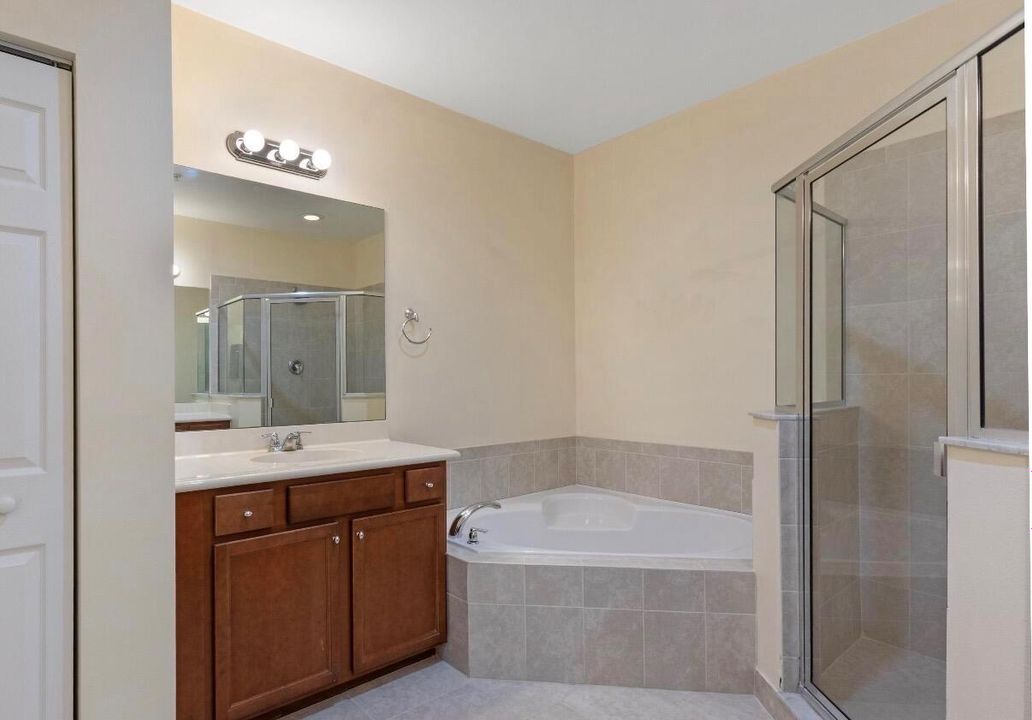 Primary Tub