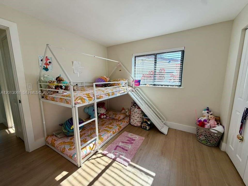 В аренду: $6,980 (4 спален, 3 ванн, 2146 Квадратных фут)