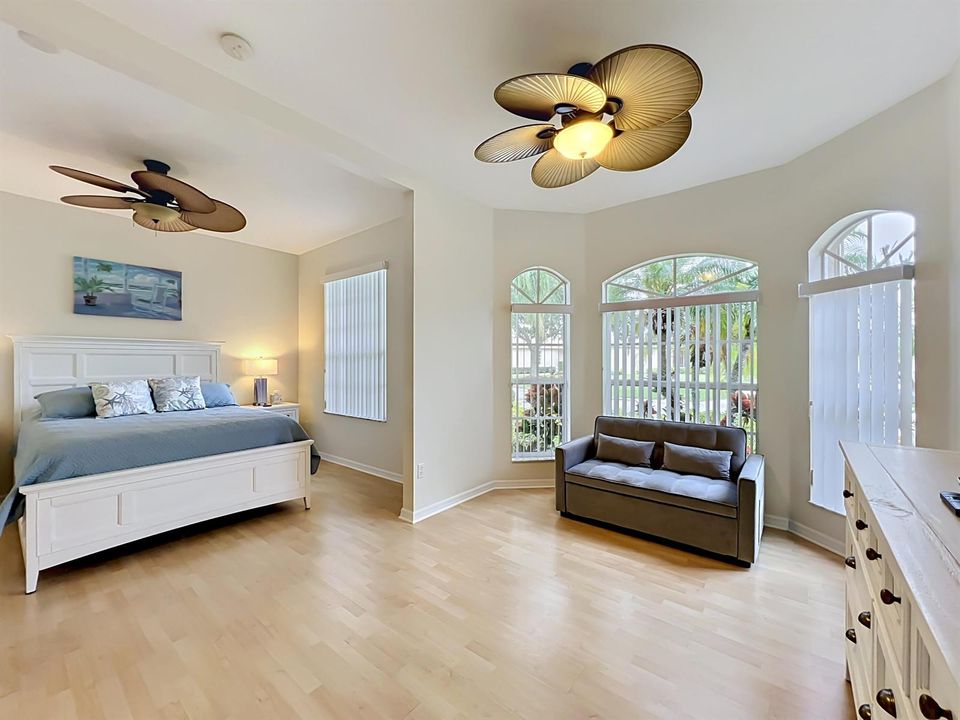 1343 Shoreline Circle-72