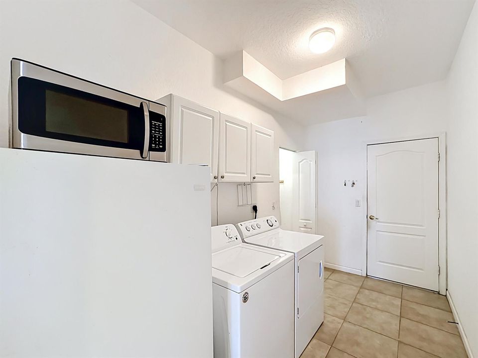 Entry Level Laundry Room