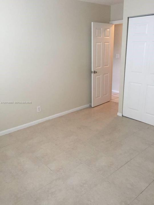 В аренду: $2,399 (3 спален, 2 ванн, 1458 Квадратных фут)