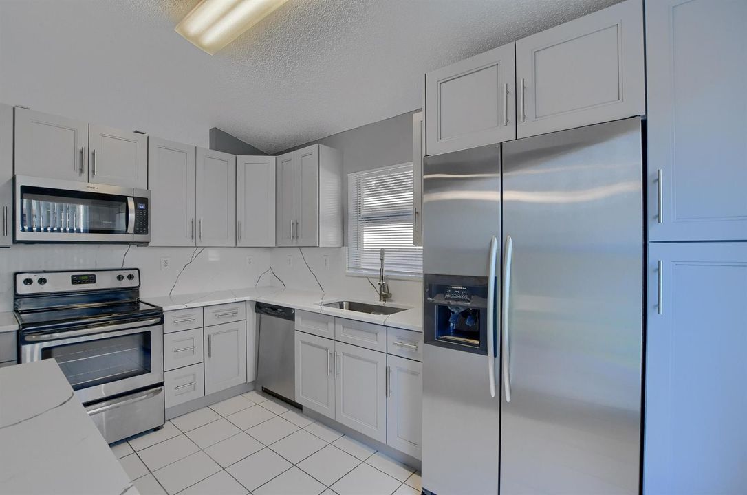 14_ebf_3609-hdr(5)