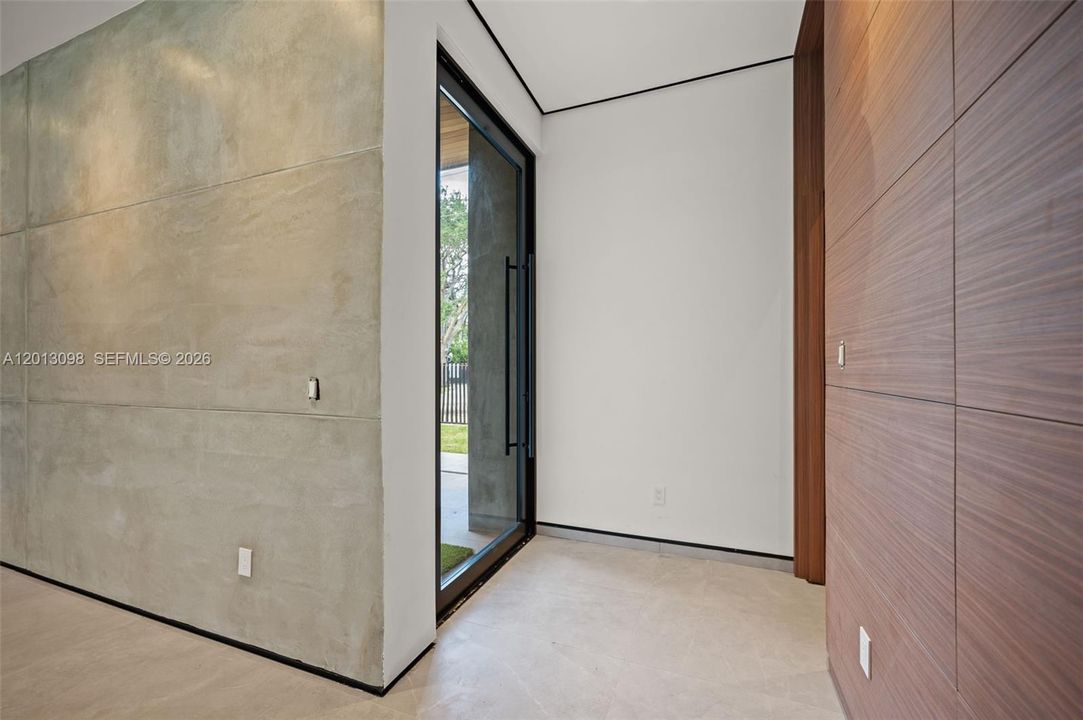 En Venta: $8,750,000 (6 camas, 7 baños, 6936 Pies cuadrados)