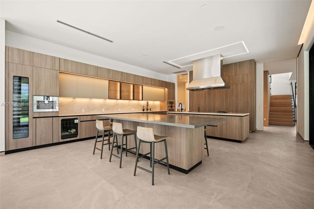 En Venta: $8,750,000 (6 camas, 7 baños, 6936 Pies cuadrados)