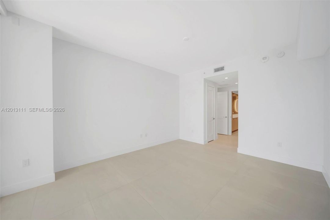В аренду: $15,000 (2 спален, 3 ванн, 2315 Квадратных фут)
