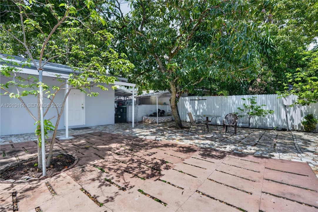 Activo con contrato: $480,000 (3 camas, 3 baños, 1476 Pies cuadrados)