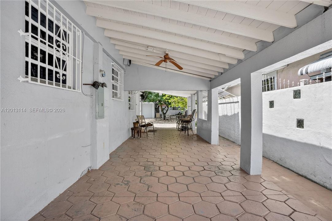 Activo con contrato: $480,000 (3 camas, 3 baños, 1476 Pies cuadrados)