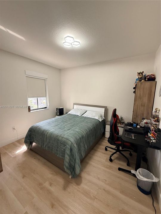 En Renta: $5,800 (4 camas, 3 baños, 2650 Pies cuadrados)