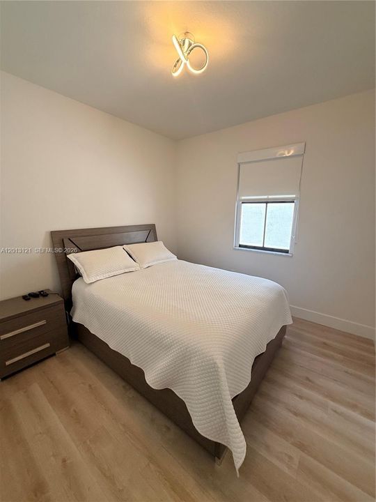 En Renta: $5,800 (4 camas, 3 baños, 2650 Pies cuadrados)