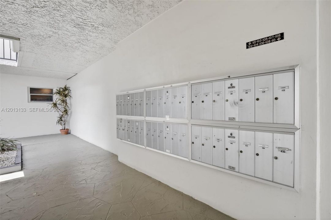 En Venta: $205,000 (2 camas, 2 baños, 1100 Pies cuadrados)