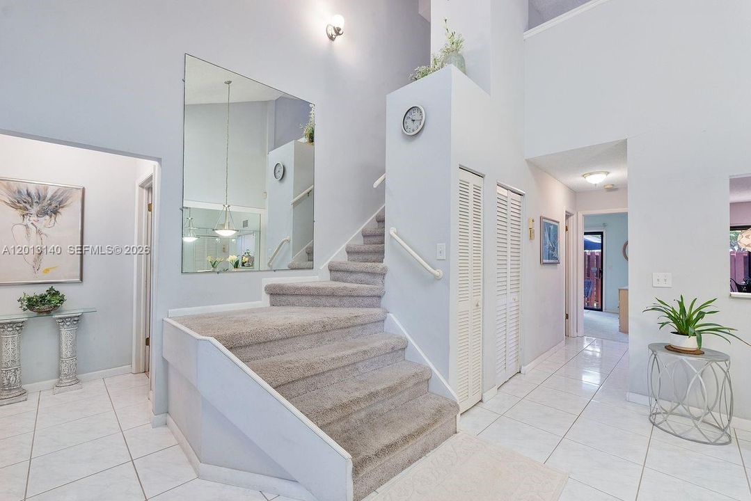 Steps to primary bedroom