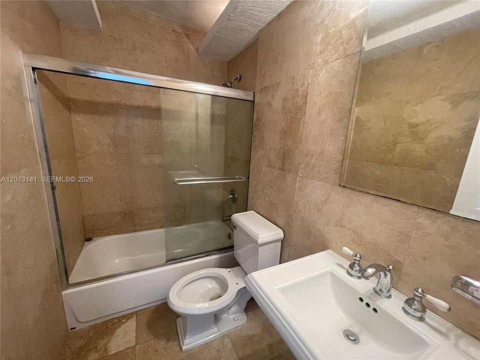 Activo con contrato: $1,490 (1 camas, 1 baños, 511 Pies cuadrados)