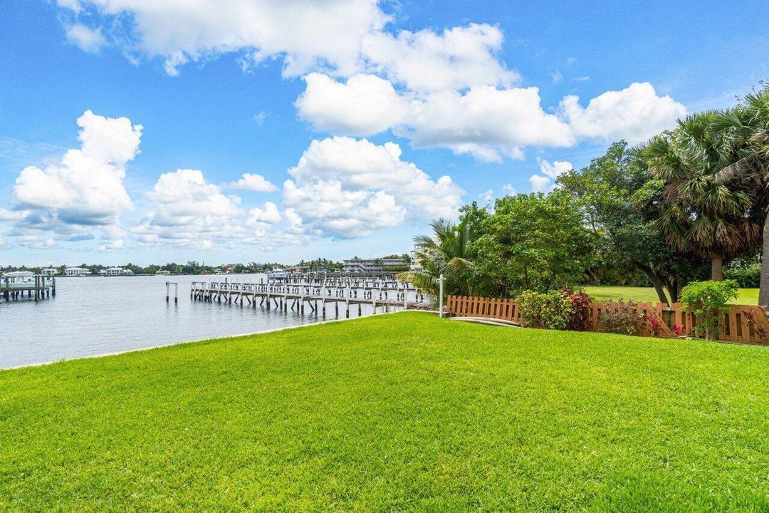 030-324NorthLakeDrive-Lantana-FL-33462-S