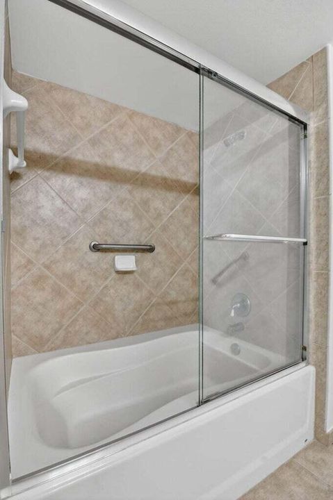 In-Suite Shower-Tub