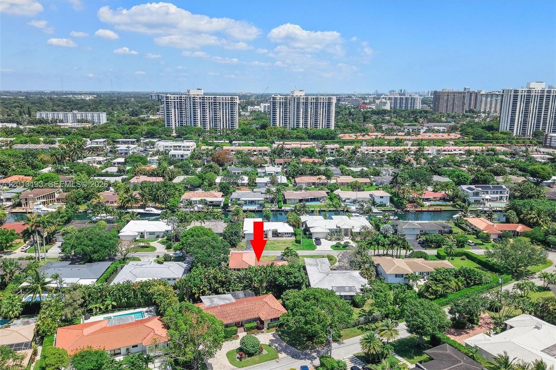 На продажу: $1,675,000 (3 спален, 3 ванн, 2534 Квадратных фут)