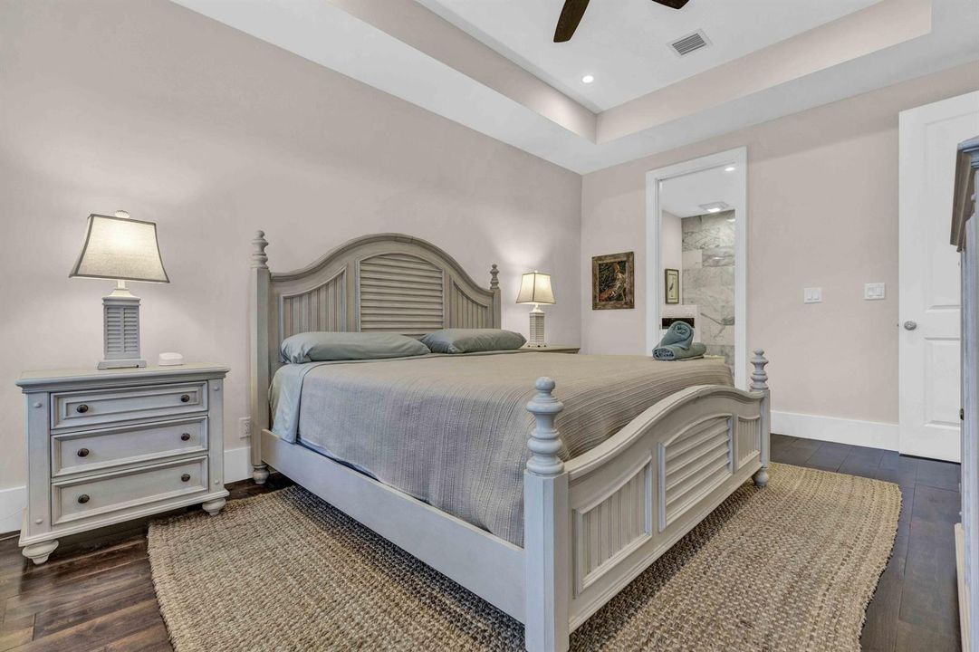 Primary suite