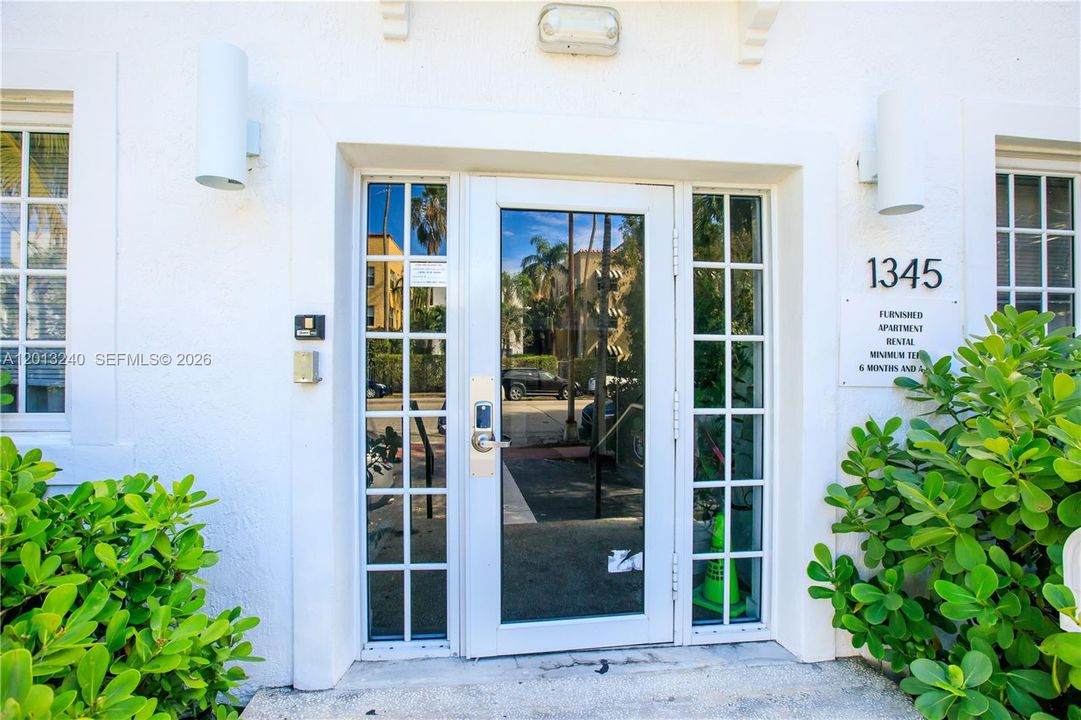 For Sale: $4,700,000 (0 beds, 0 baths, 8219 Square Feet)