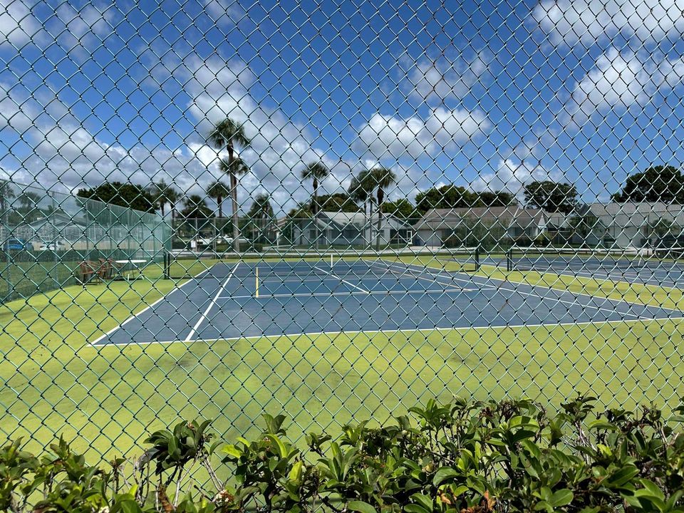 Community Tennis Courts