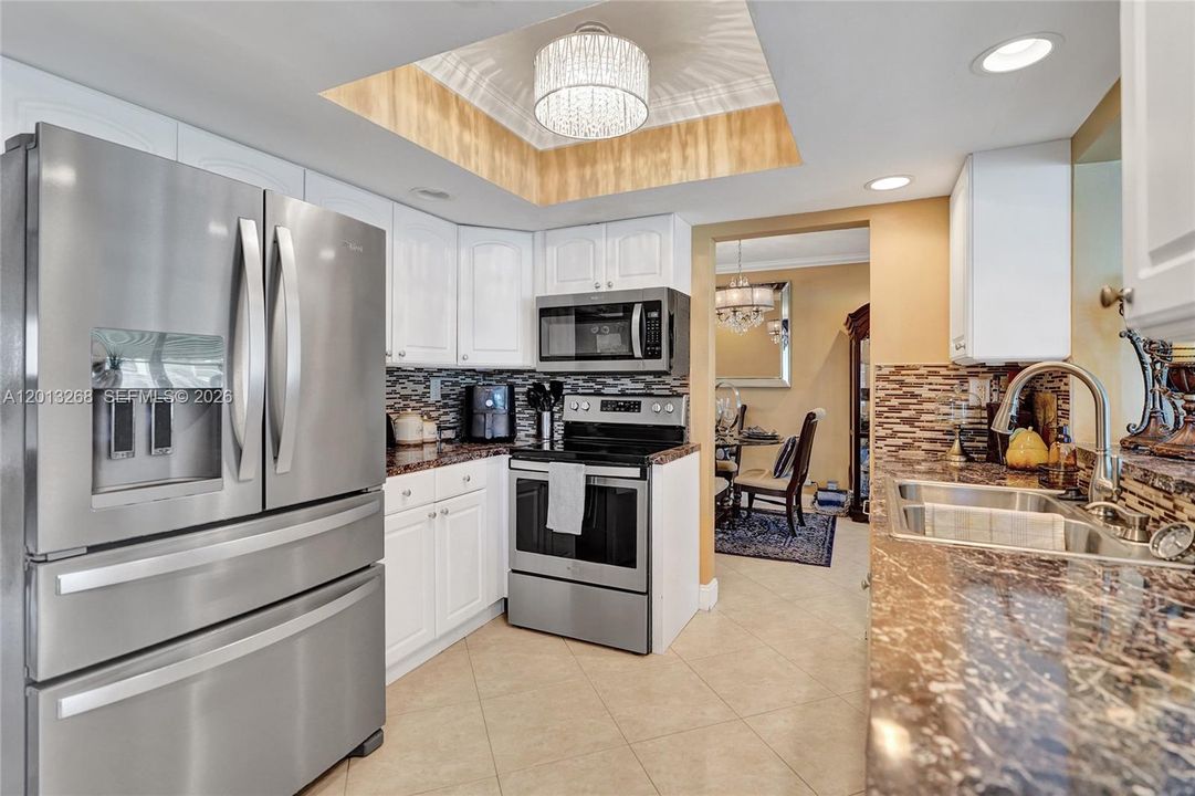 Activo con contrato: $389,999 (2 camas, 2 baños, 1579 Pies cuadrados)