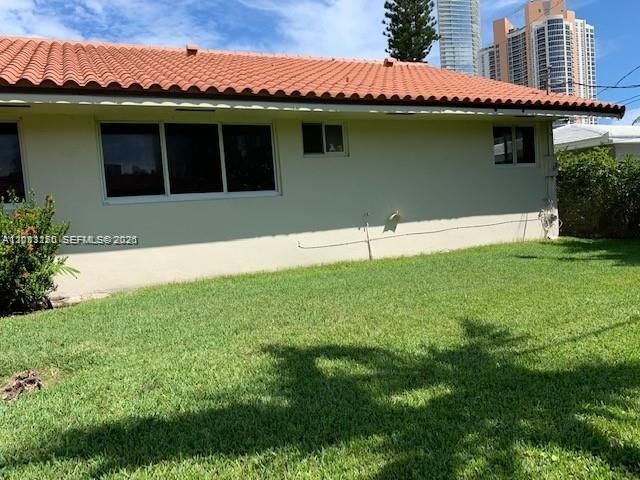 En Venta: $2,290,000 (3 camas, 2 baños, 1813 Pies cuadrados)