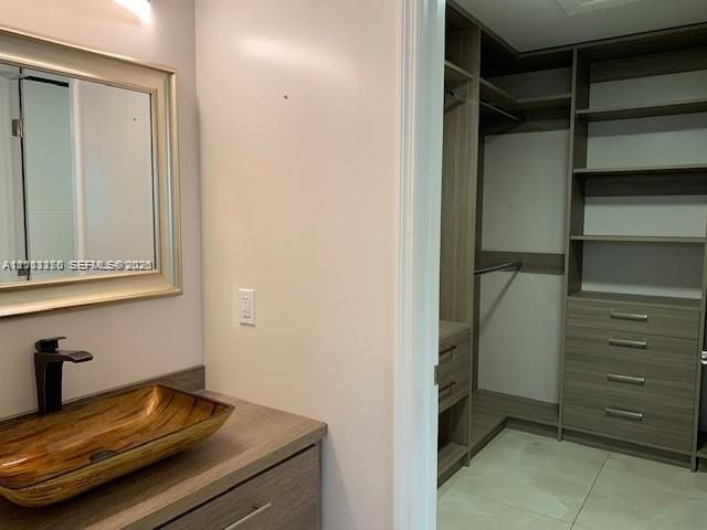En Venta: $2,290,000 (3 camas, 2 baños, 1813 Pies cuadrados)