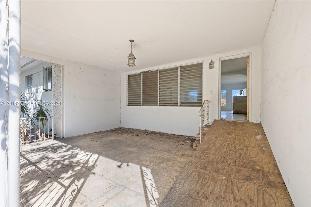 For Sale: $1,749,000 (2 beds, 2 baths, 2029 Square Feet)